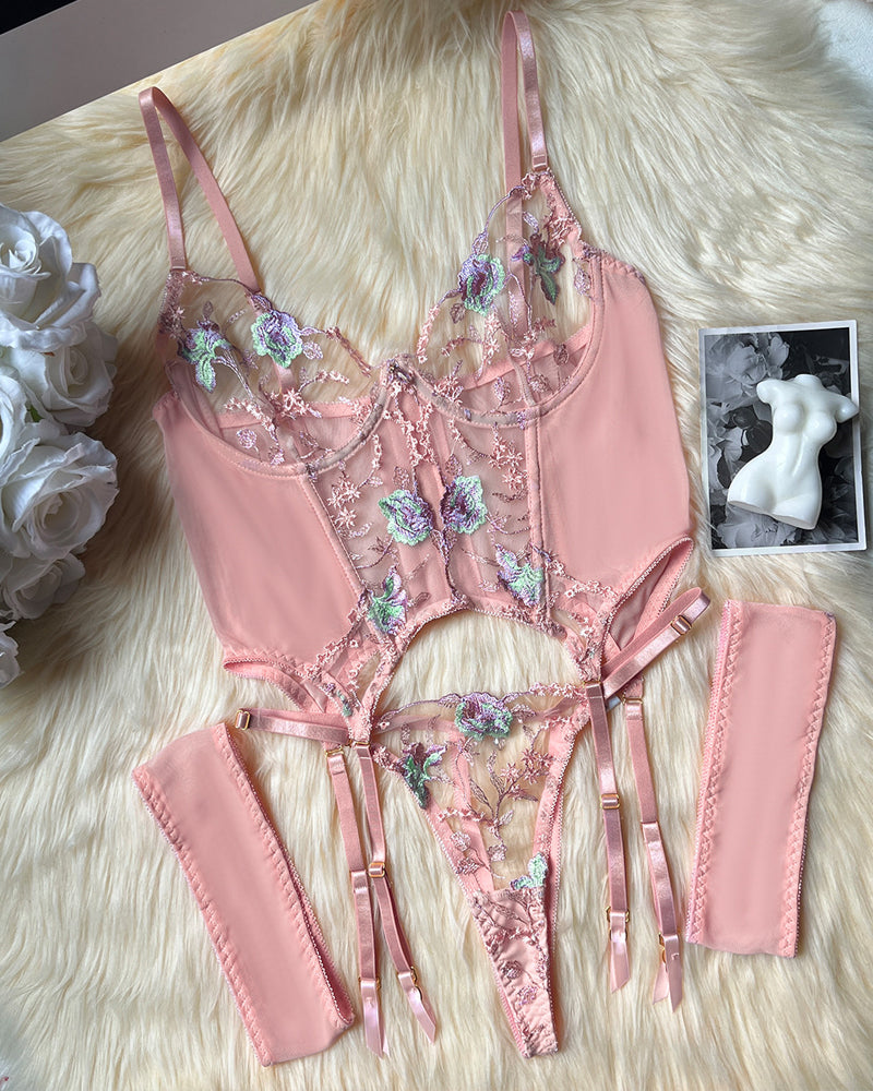 Sexy Mesh Flower Embroidered See-through Suit
