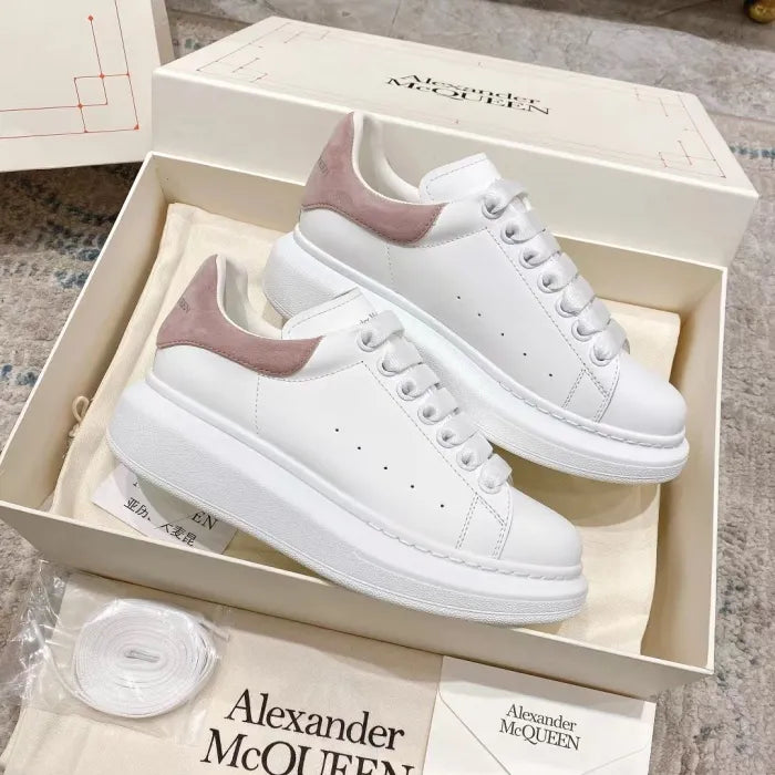 A - SNEAKERS